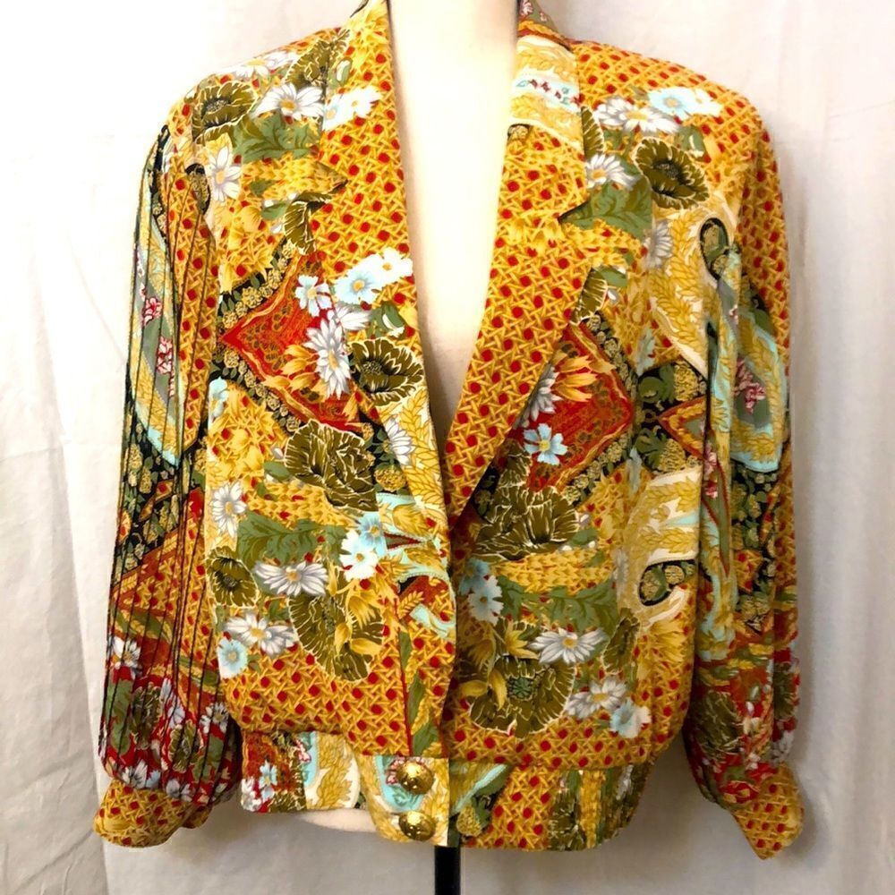 Vintage Howard Wolf womens floral jacket pleated sleeves size 10